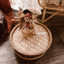 Afbeelding in Gallery-weergave laden, Rotan bijzettafel Julia